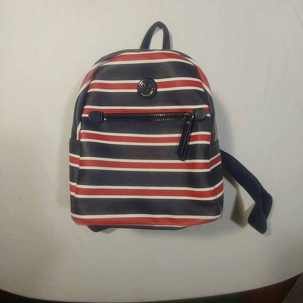 🔥 Tommy Hilfiger backback🔥